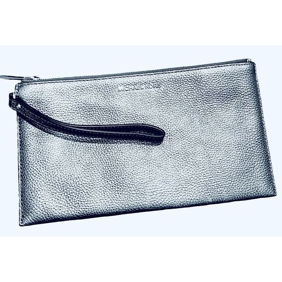 Michael KORS Leather Wristlet NWOT - Picture 2 of 6